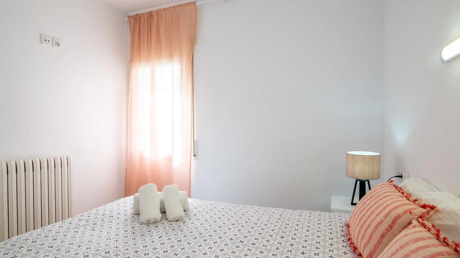 Precioso Apartamento En Primera Linea De Mar En 칼레냐 데 팔라푸르헬 아파트